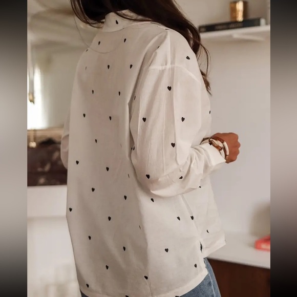 NEW WOMENS LONG SLEEVE HEART PRINT TOP - Picture 3 of 3